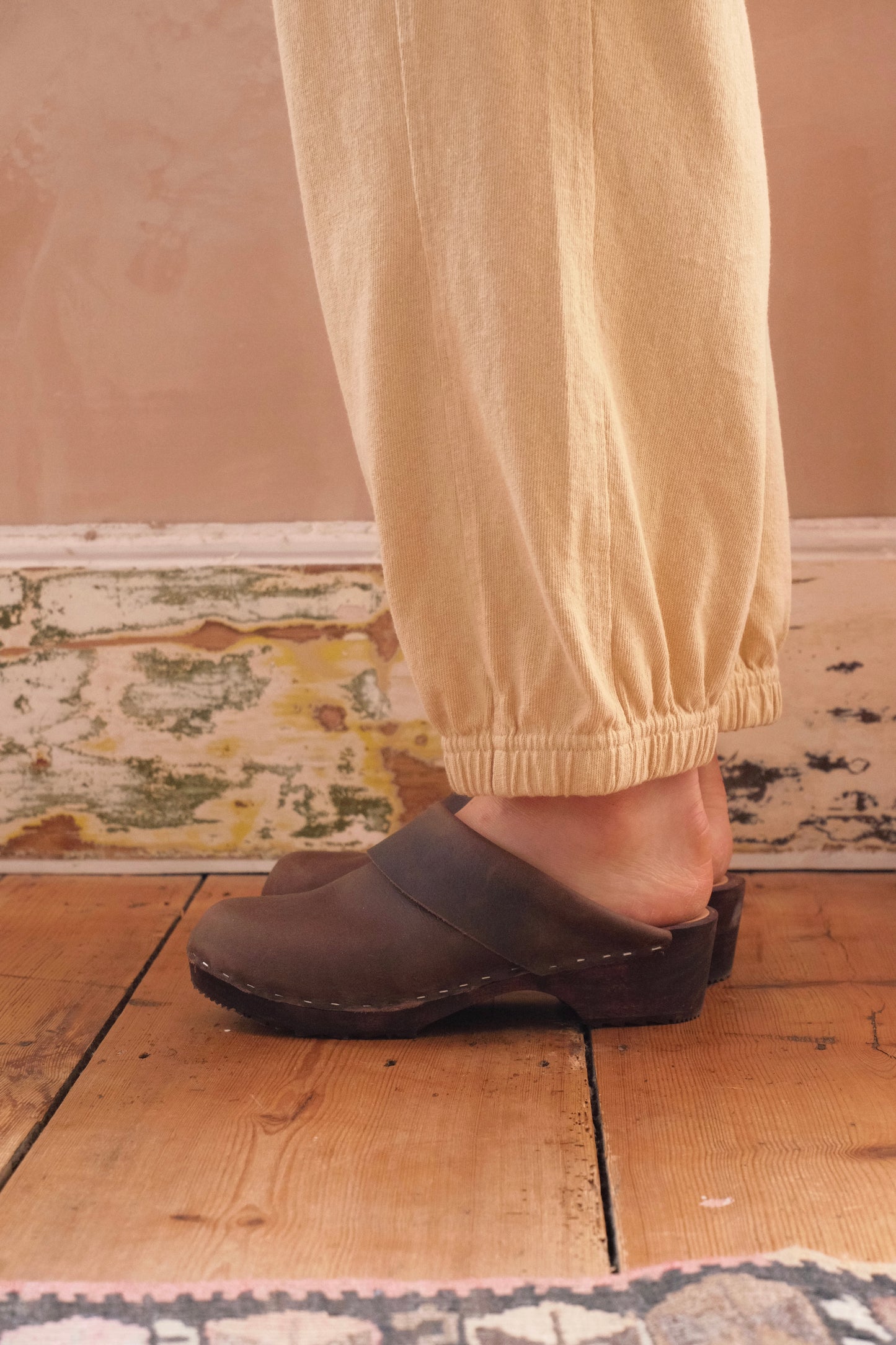 Mahogany Low Norr Clog
