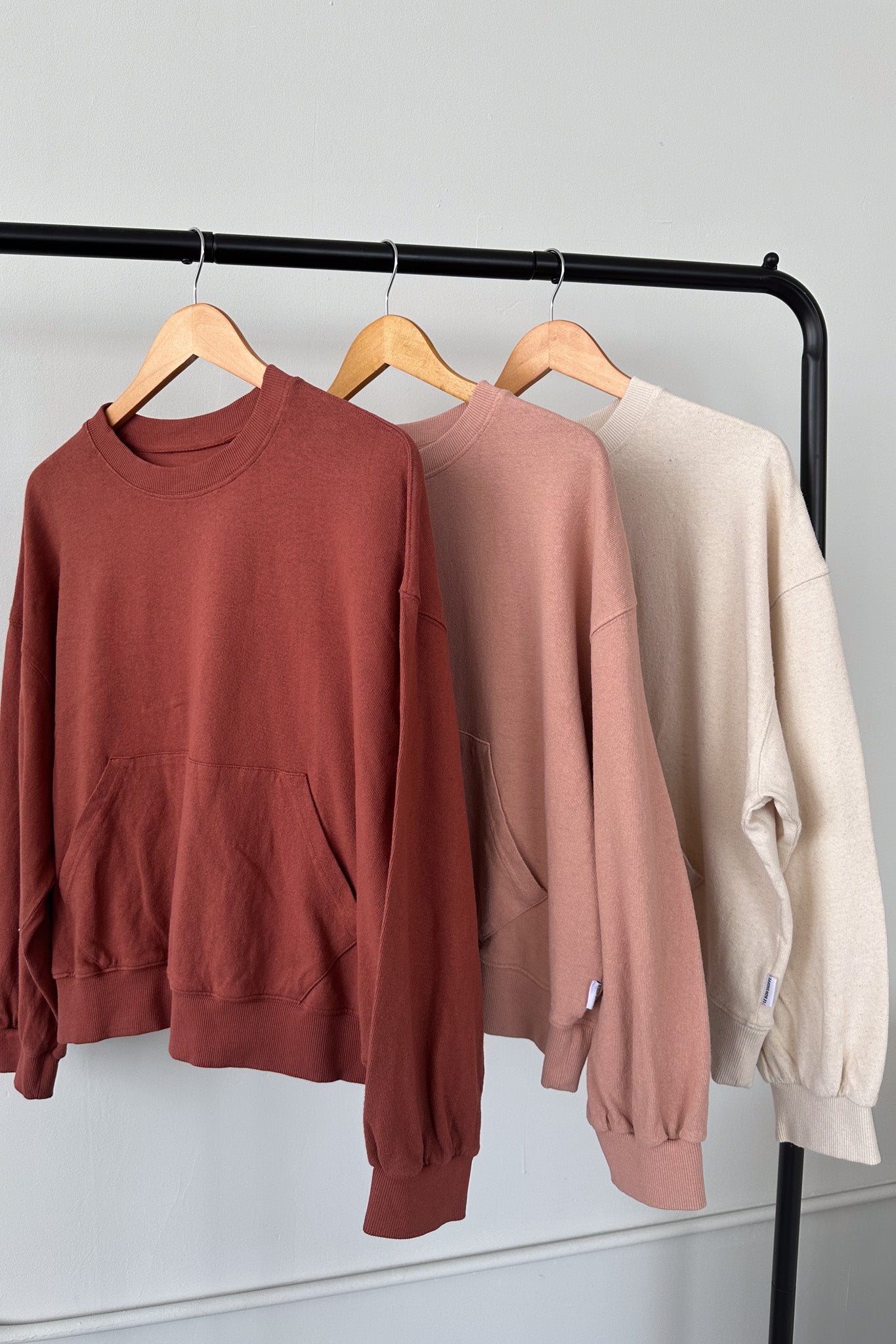 Poche Top in Natural