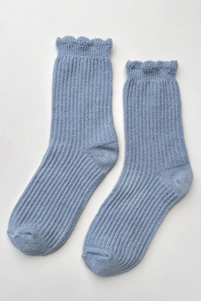Le Bon Shoppe Linen Scallop Socks - Pale Blue