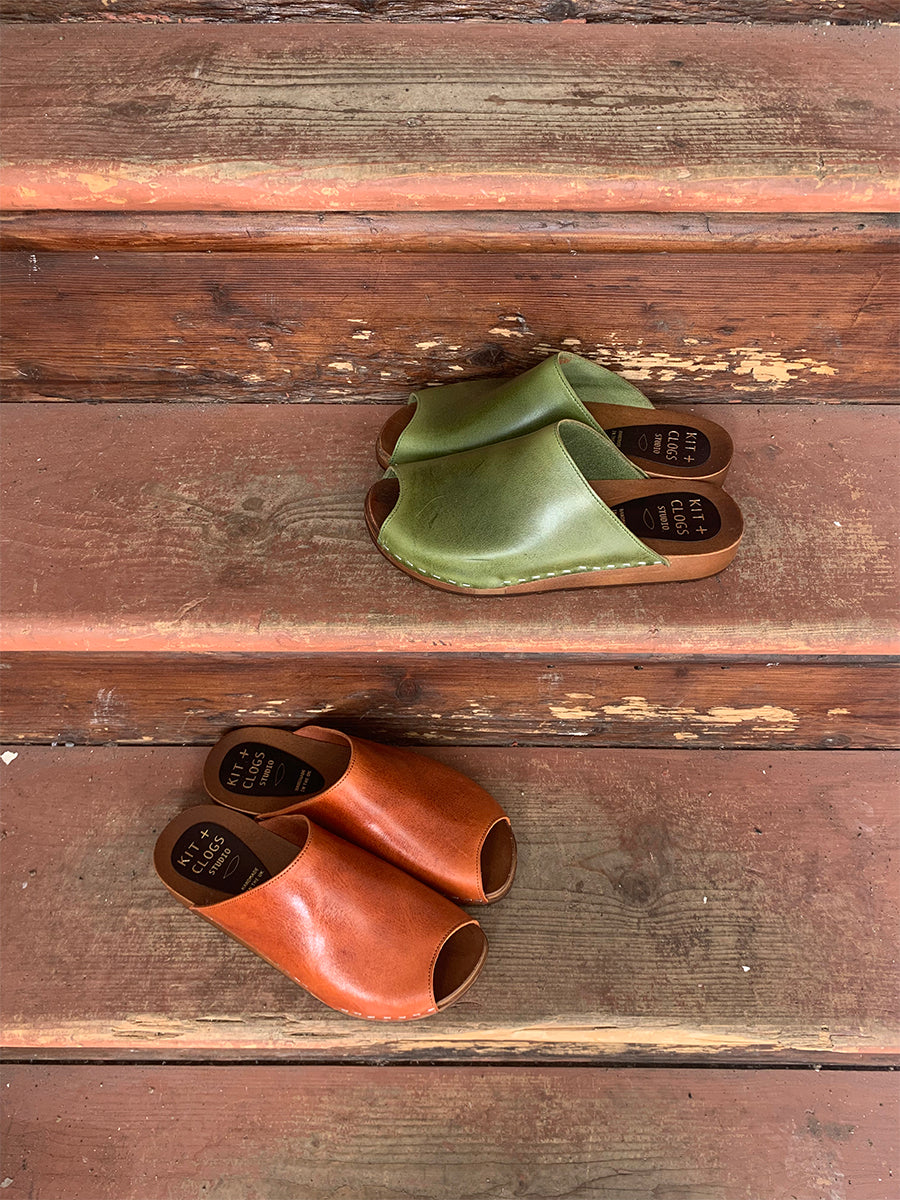 Aloe Green flex base peep toe clog sandal