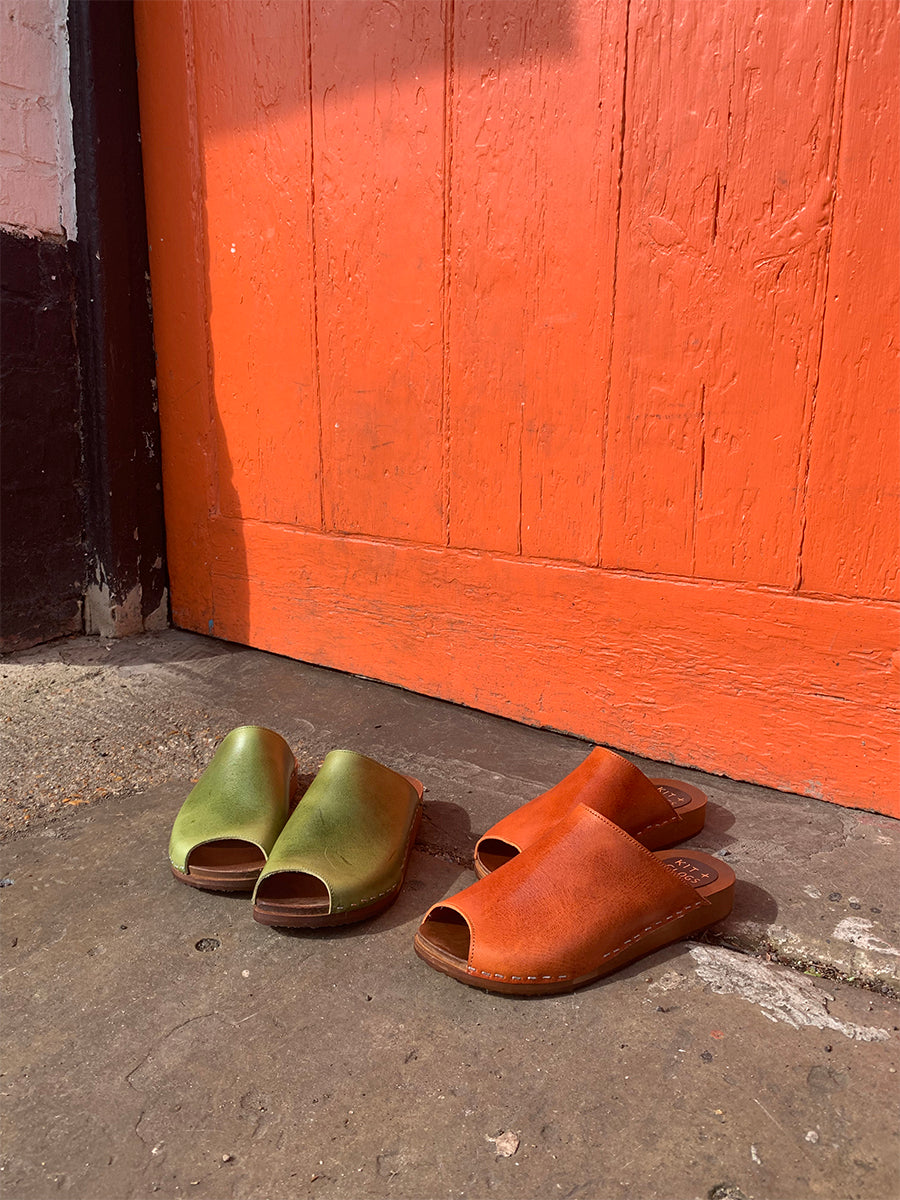 Aloe Green flex base peep toe clog sandal