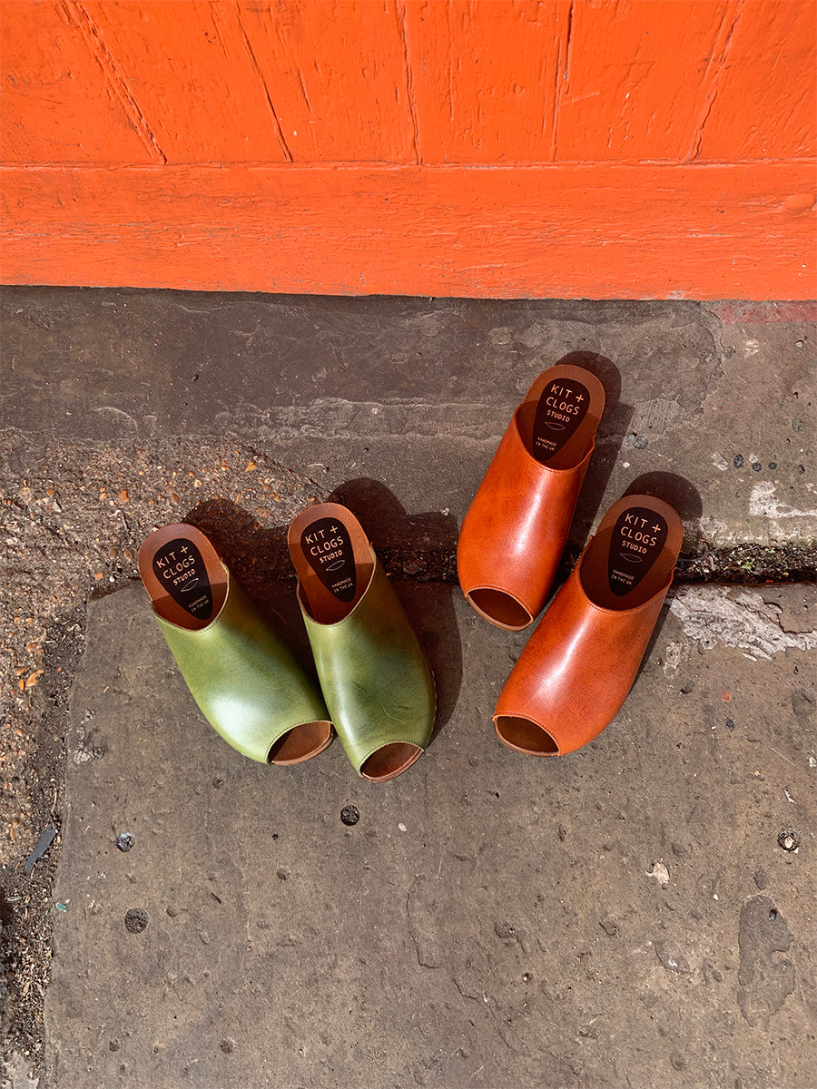 Aloe Green flex base peep toe clog sandal