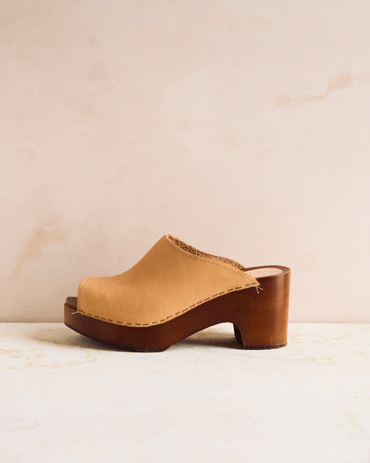 Natural Platform Sol Clog Dark Base