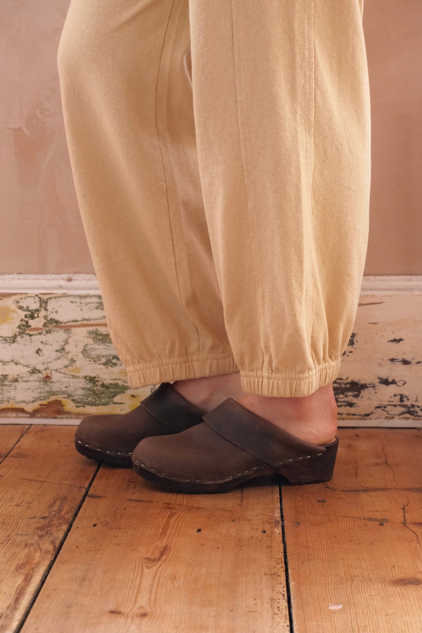 Mahogany Low Norr Clog