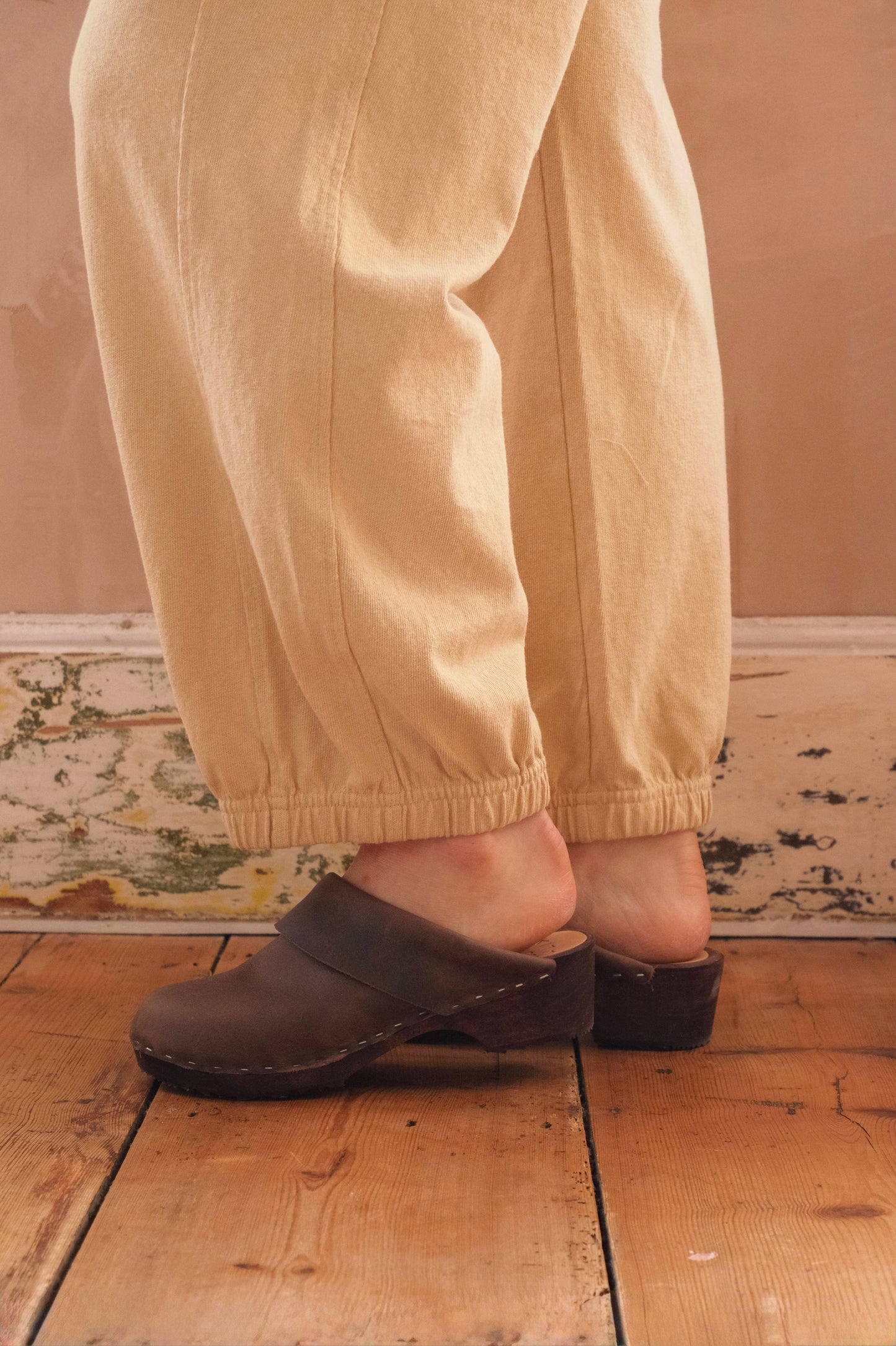 Mahogany Low Norr Clog