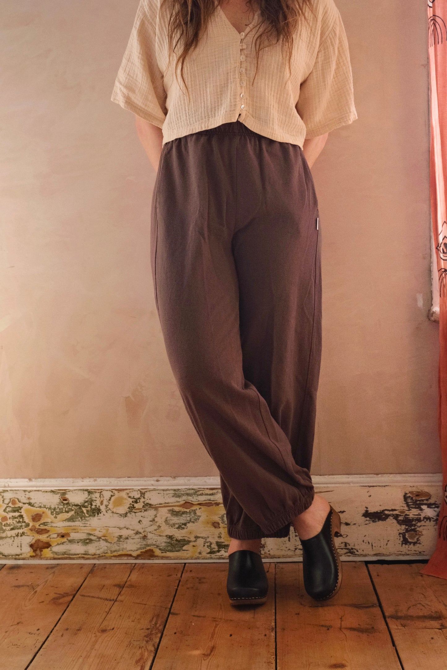Balloon Pants in Chocolate