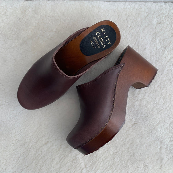 Cacao classic style swedish clog mule with dark platform wooden base