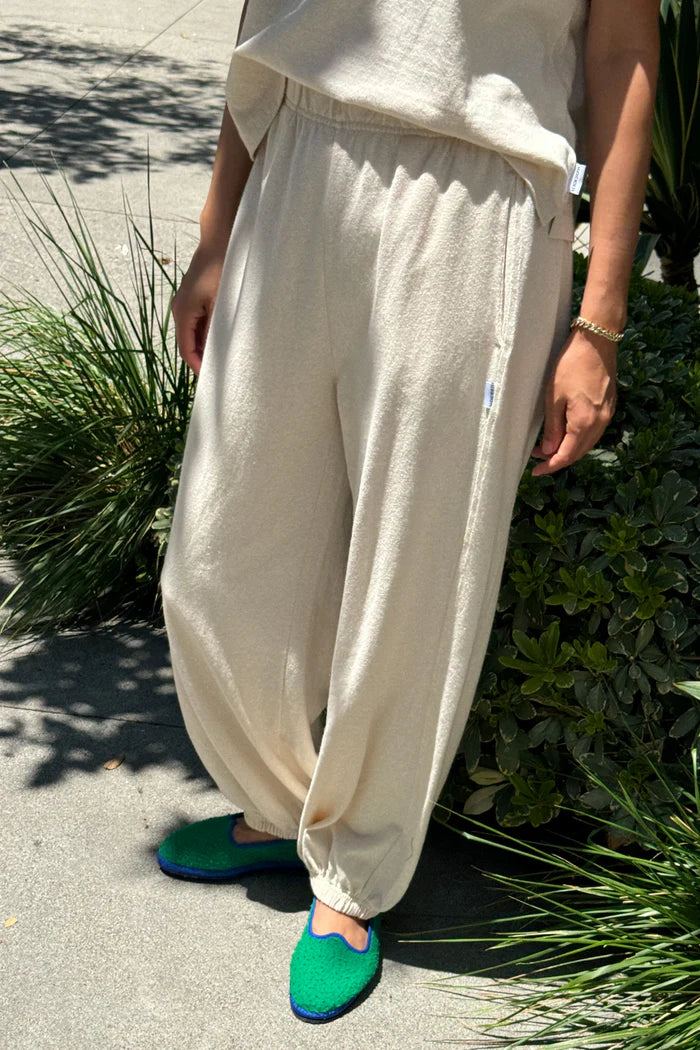 Balloon Pants in Natural