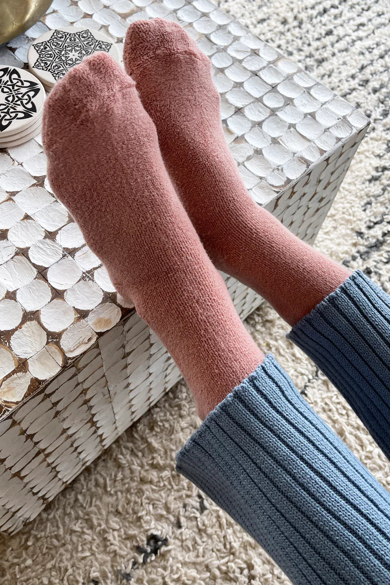 Cloud Socks in Mulberry