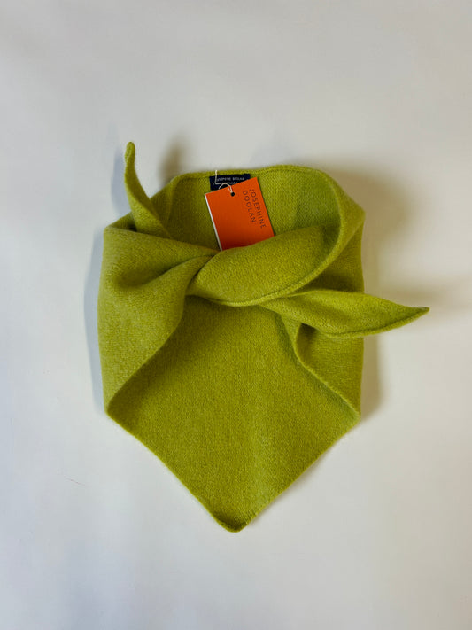 Merino Neckerchief in Punch Green