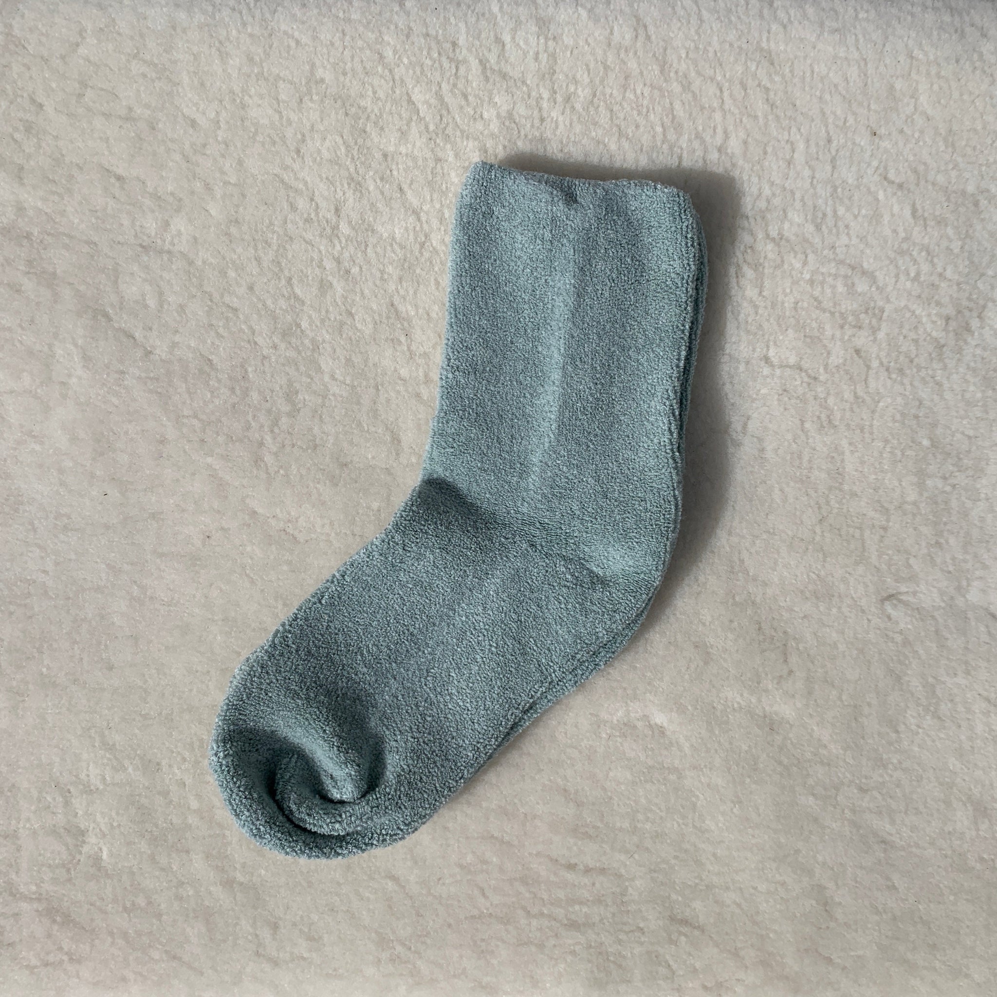 cloud socks in bay by le bon shoppe