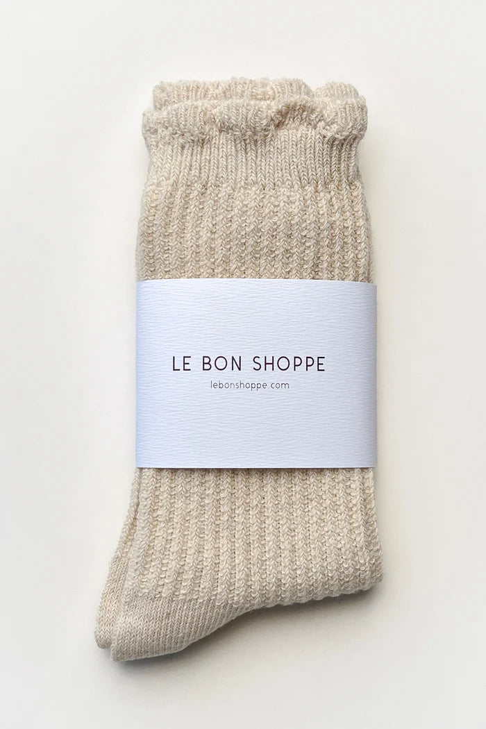Le Bon Shoppe Linen Scallop Socks - Natural