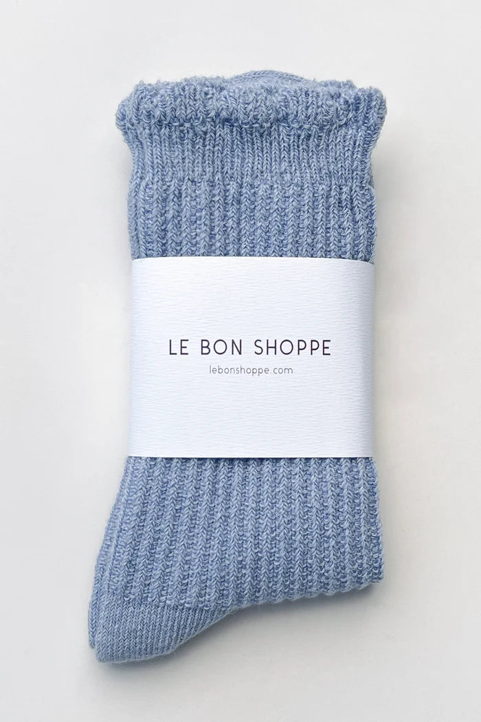 Le Bon Shoppe Linen Scallop Socks - Pale Blue