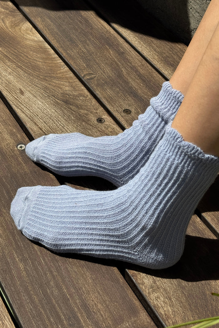 Le Bon Shoppe Linen Scallop Socks - Pale Blue