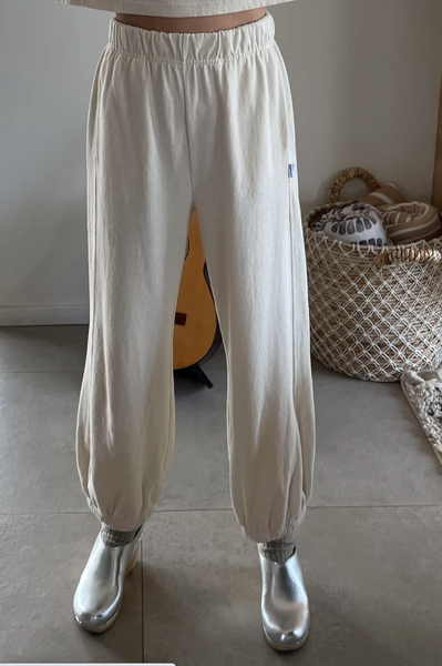 Natural ecru cotton jogging bottoms by le bon shoppe