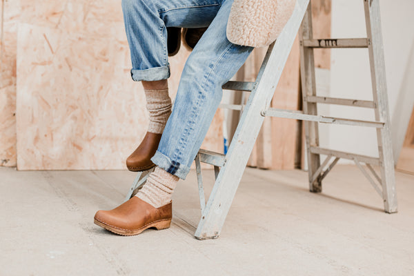 Cacao low klassisk classic mule swedish clogs with a covered back