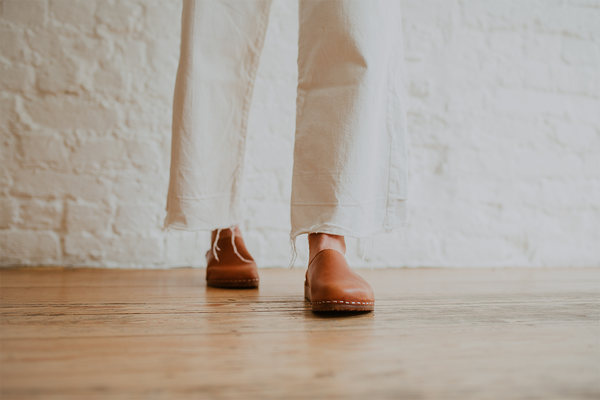 Cumin tan classic style clog mule with flexible wooden base