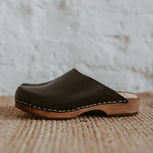 Black classic style swedish clog mule with low height wooden base
