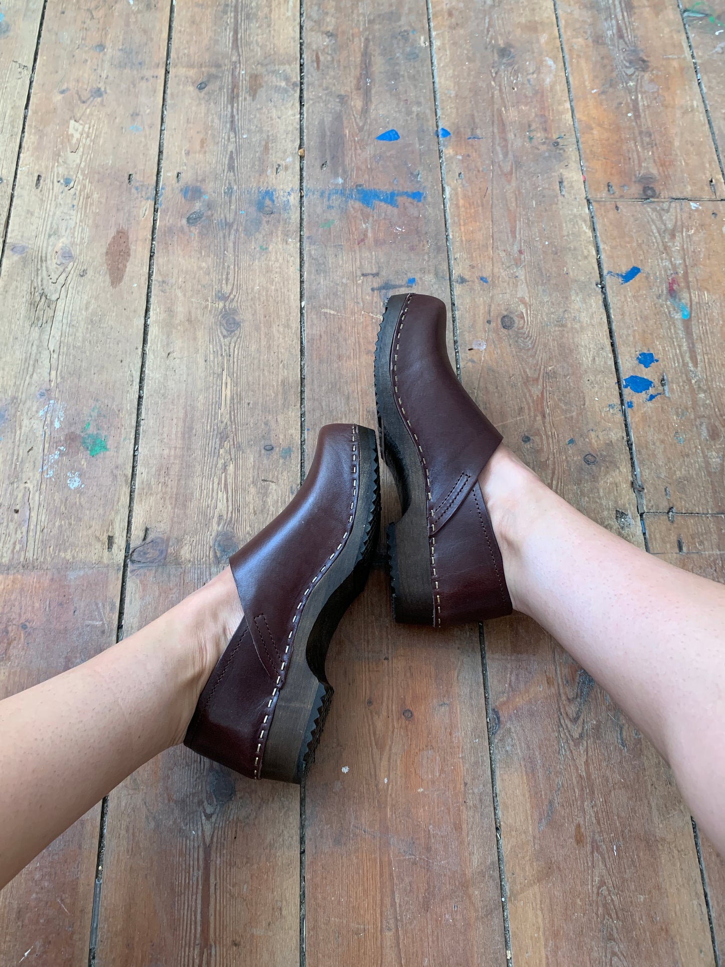 Cacao Tinted Base Low Jord Clog