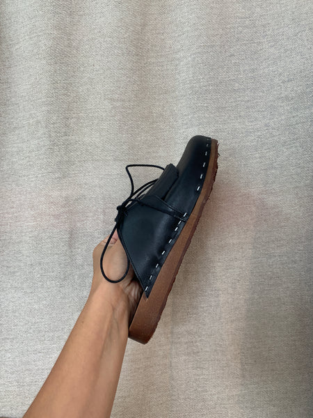 Onyx Flex Base Loaf Clog